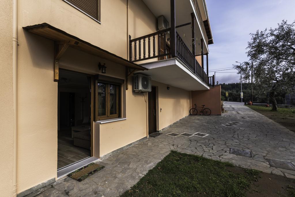 Dryades Apartments & Studios Skála Potamiás Eksteriør bilde